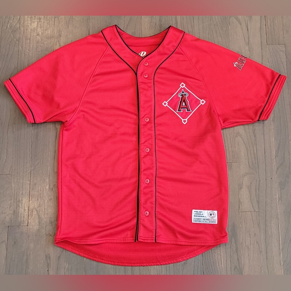 MLB Genuine Merchandise, Dynasty Series, Angels Jersey Size Medium